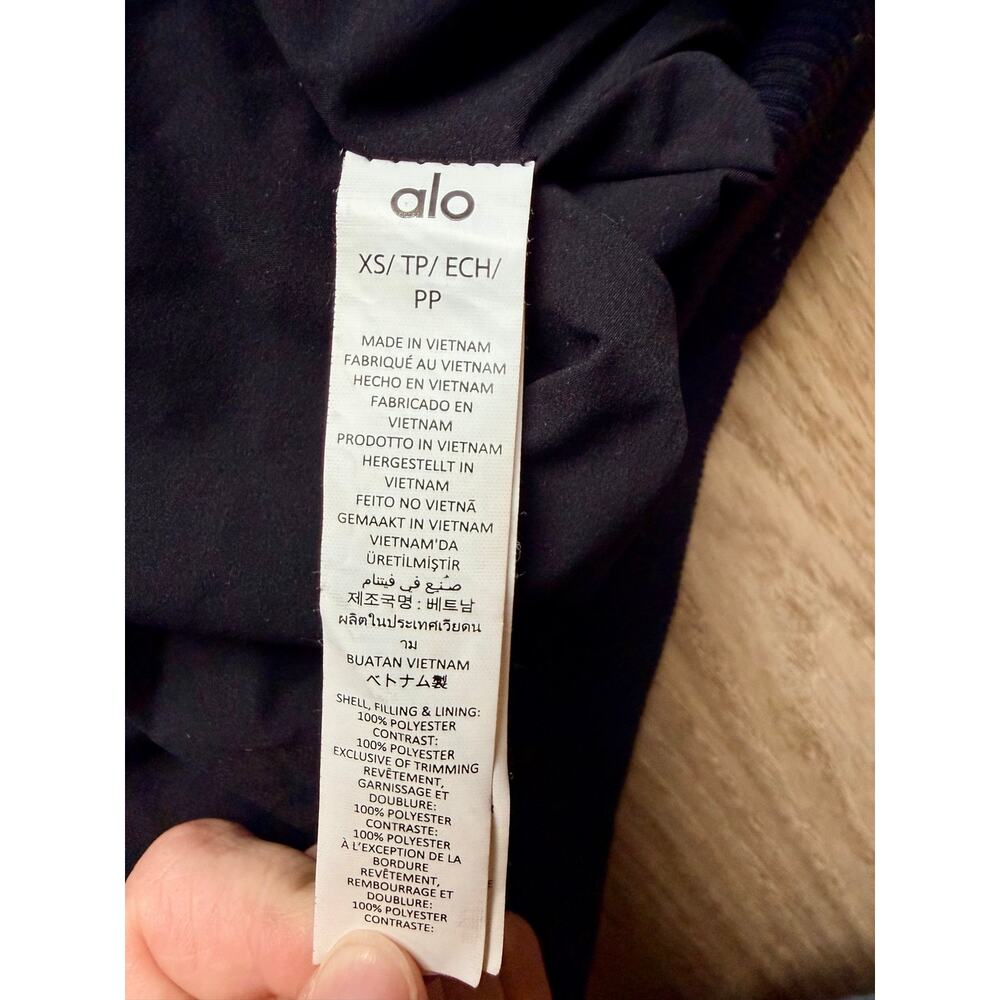Alo Black Sherpa Edge Bomber Quilted Fleece Jacket - Picture 6 of 11